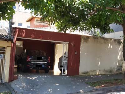 Casa para Venda, em Presidente Prudente, bairro Jardim Aquinópolis (Atrás do Anglo), 3 dormitórios, 2 banheiros, 1 suíte, 2 vagas